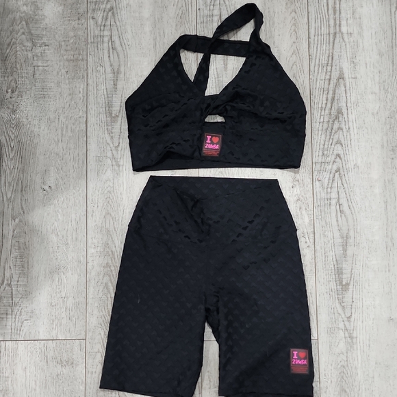 Zumba Fitness Black Set - Picture 1 of 7